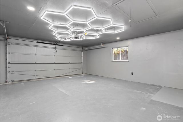 817 SW 356th Street, Federal Way, WA 98023