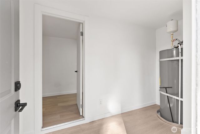 817 SW 356th Street, Federal Way, WA 98023