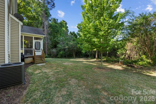 949 Autumn Glen Court, Lake Wylie, SC 29710