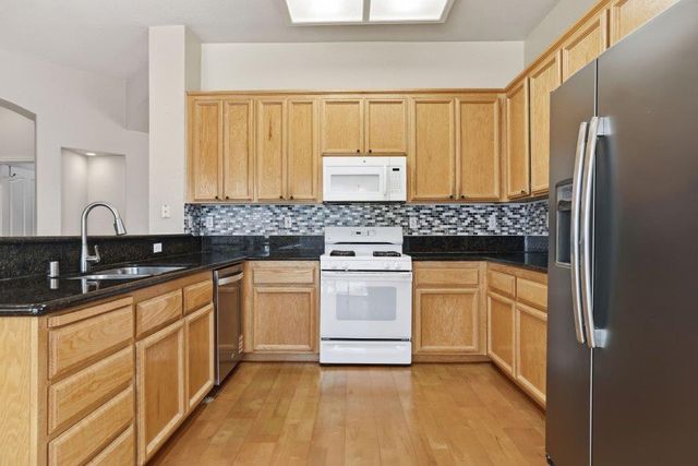 939 mcguire Ct, Folsom, CA 95630