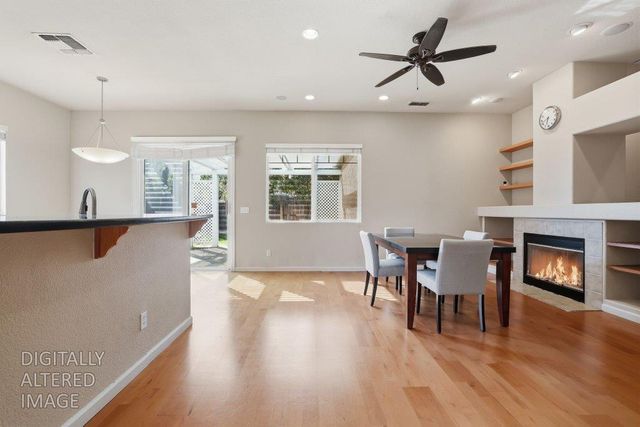 939 mcguire Ct, Folsom, CA 95630