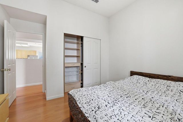 939 mcguire Ct, Folsom, CA 95630