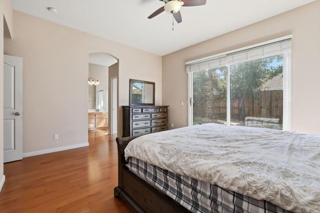 939 mcguire Ct, Folsom, CA 95630