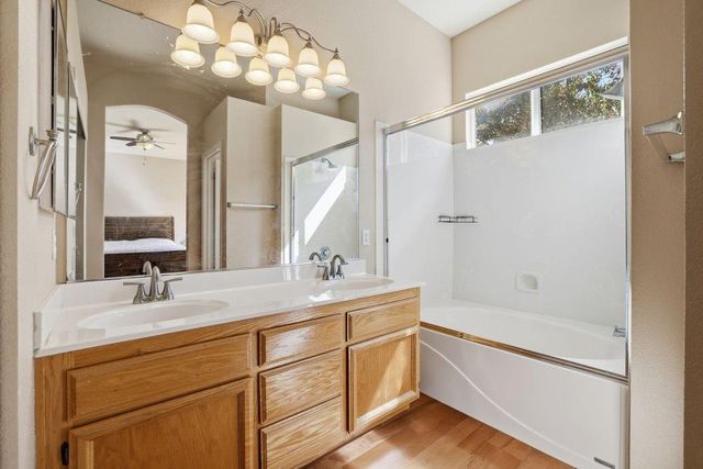 939 mcguire Ct, Folsom, CA 95630