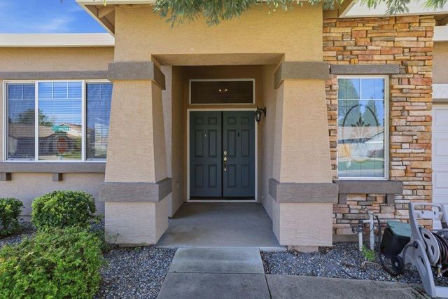 939 mcguire Ct, Folsom, CA 95630