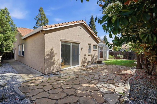 939 mcguire Ct, Folsom, CA 95630