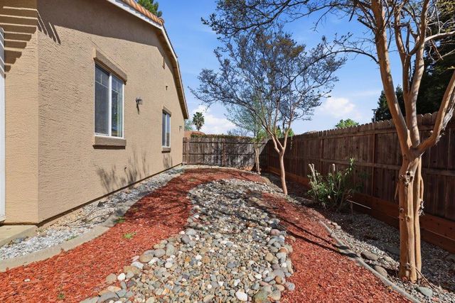 939 mcguire Ct, Folsom, CA 95630