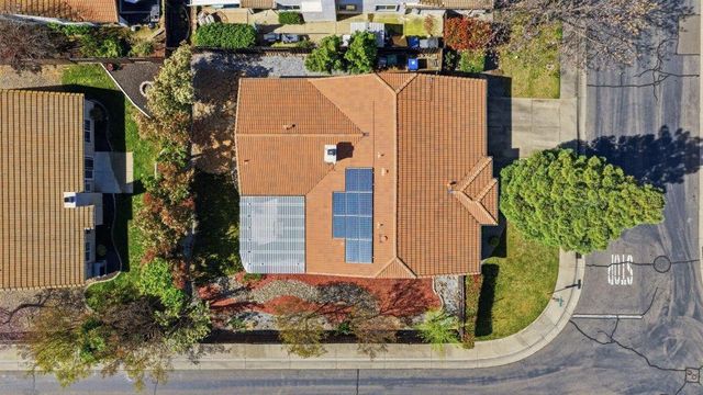 939 mcguire Ct, Folsom, CA 95630