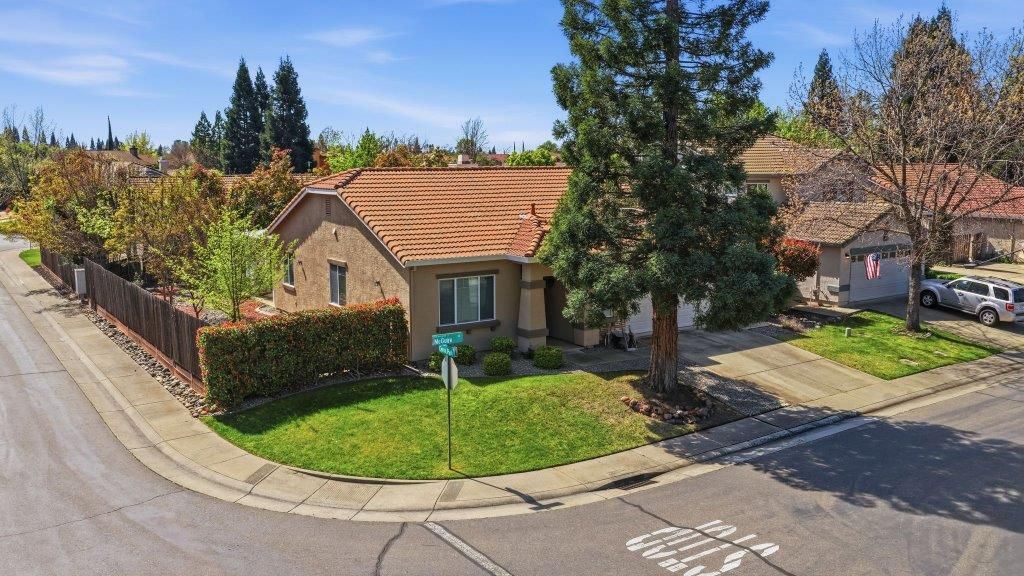 939 mcguire Ct, Folsom, CA 95630