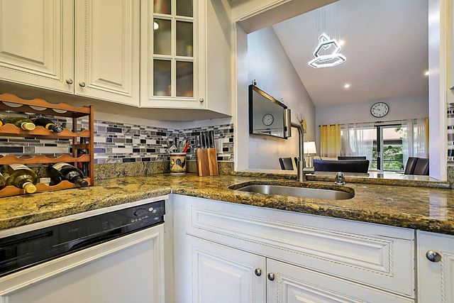 7551 Caesar St A, Lake Worth, FL 33467