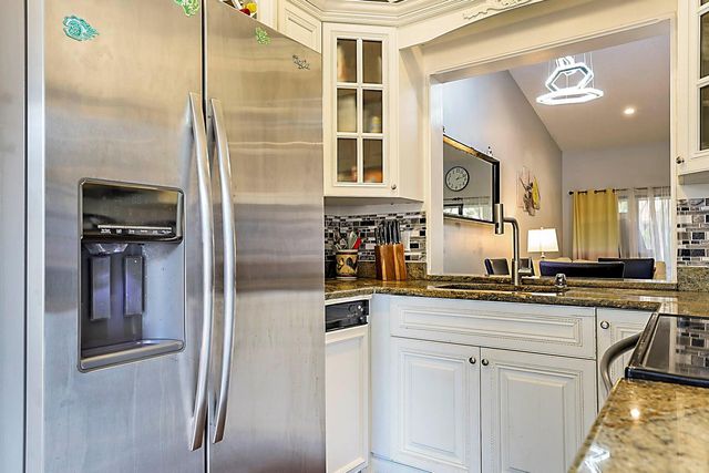 7551 Caesar St A, Lake Worth, FL 33467