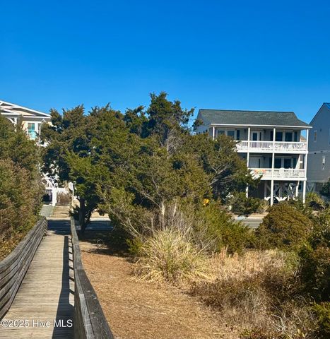 1126 Ocean Boulevard W, Supply, NC 28462