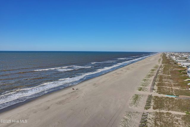 1126 Ocean Boulevard W, Supply, NC 28462