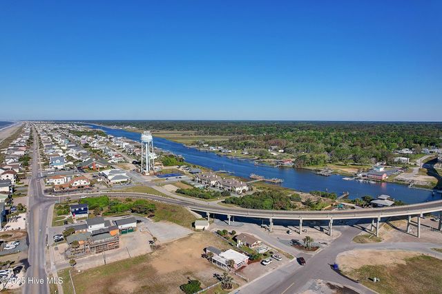 1126 Ocean Boulevard W, Supply, NC 28462