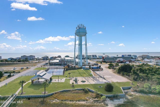 1126 Ocean Boulevard W, Supply, NC 28462