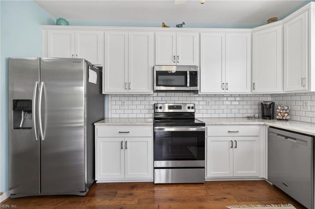 2624 Wonderland CT, Virginia Beach, VA 23456