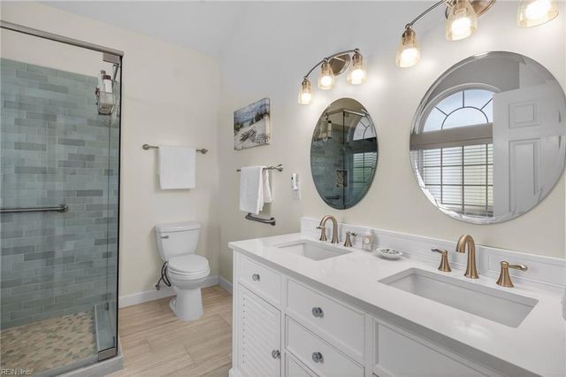 2624 Wonderland CT, Virginia Beach, VA 23456