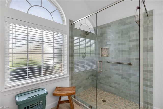 2624 Wonderland CT, Virginia Beach, VA 23456