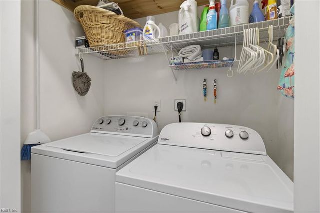 2624 Wonderland CT, Virginia Beach, VA 23456