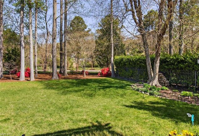 2624 Wonderland CT, Virginia Beach, VA 23456