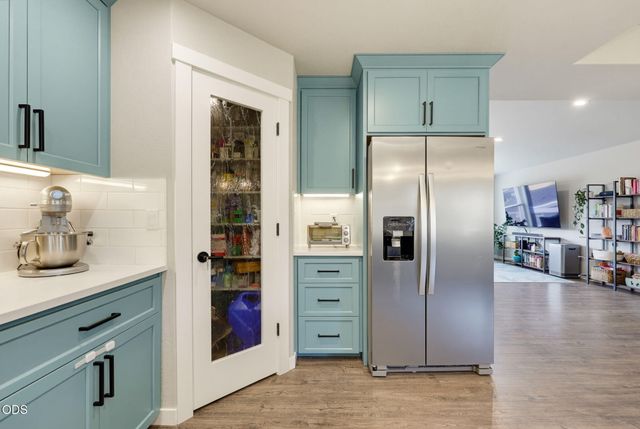 1031 Ruby Meadows Drive, Eagle Point, OR 97524