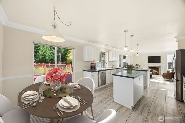 3424 Lynn Ct NE, Lacey, WA 98516