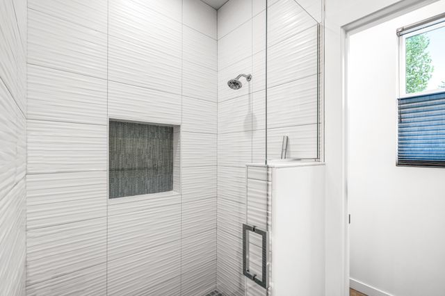 465 Calle Volver, Santa Fe, NM 87505