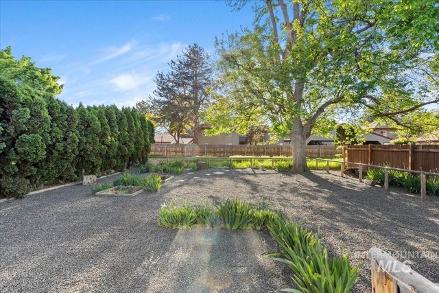 1223 N Mckinney St, Boise, ID 83704