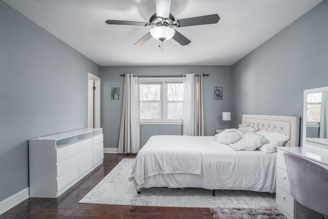 3225 28th Street Court, Rock Island, IL 61201