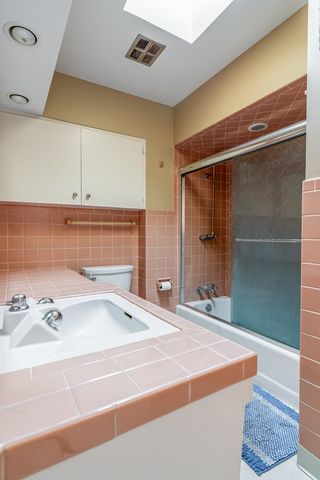 3225 28th Street Court, Rock Island, IL 61201