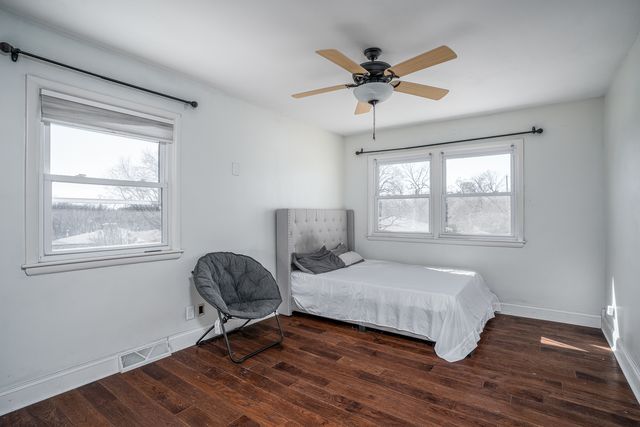 3225 28th Street Court, Rock Island, IL 61201