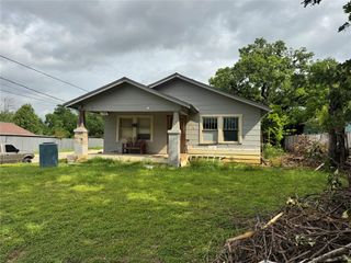 3301 Baylor Street, Fort Worth, TX 76119