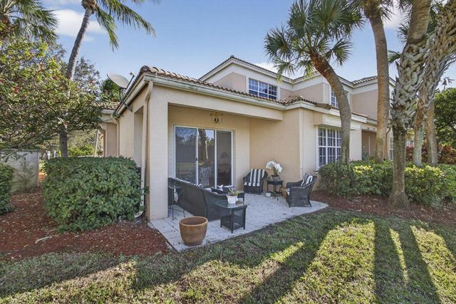 4502 Hickory Drive, Palm Beach Gardens, FL 33418