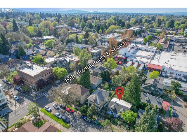 2714 Ne EVERETT St, Portland, OR 97232