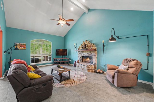 23421 Martha Williams Road, Montgomery, TX 77356