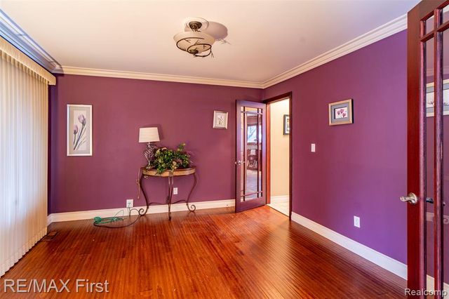 36057 Farmbrook Drive, Clinton Township, MI 48035