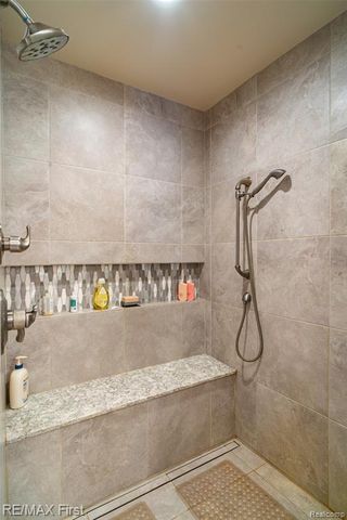 36057 Farmbrook Drive, Clinton Township, MI 48035