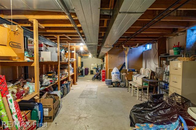 36057 Farmbrook Drive, Clinton Township, MI 48035