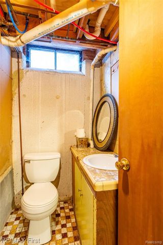 36057 Farmbrook Drive, Clinton Township, MI 48035