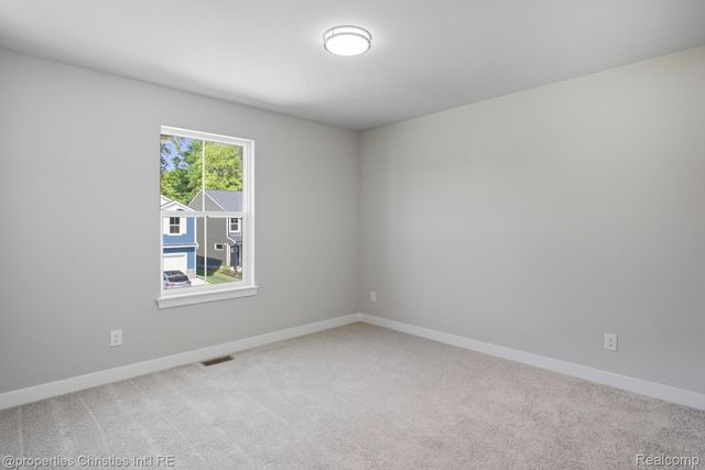 114 Parsons Lane, Saline, MI 48176