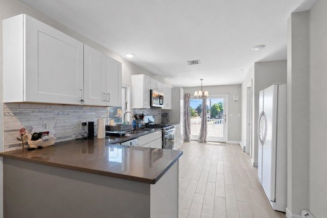 55 CENTRAL LANE, Secaucus, NJ 07094