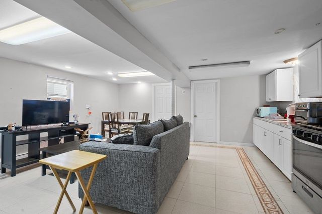 55 CENTRAL LANE, Secaucus, NJ 07094
