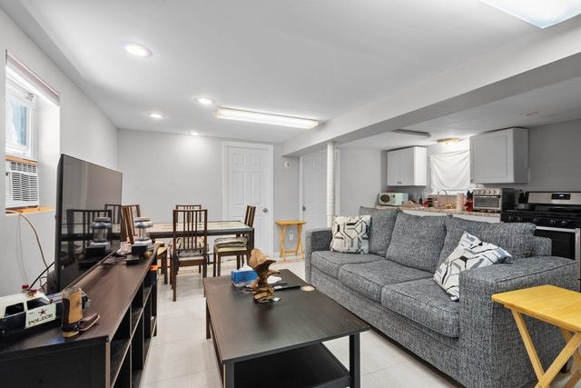55 CENTRAL LANE, Secaucus, NJ 07094