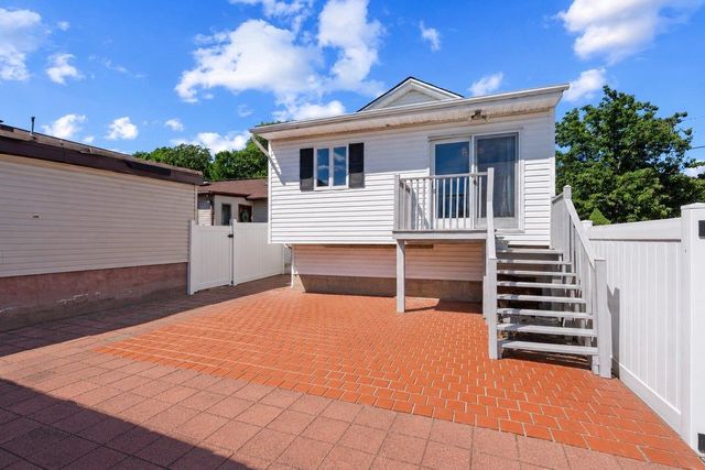 55 CENTRAL LANE, Secaucus, NJ 07094