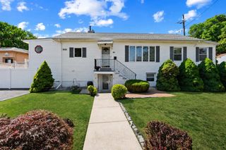 55 CENTRAL LANE, Secaucus, NJ 07094