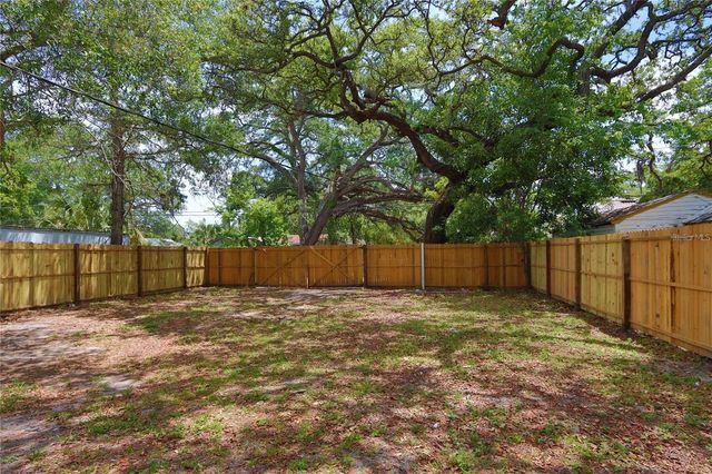 1532 13TH STREET S, St Petersburg, FL 33705