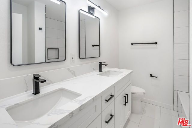 10649 Willowbrae Avenue, Chatsworth (los Angeles), CA 91311