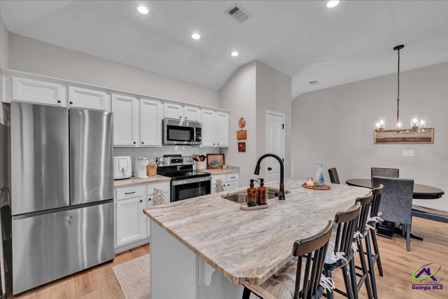 137 Red Tail Circle, Byron, GA 31008