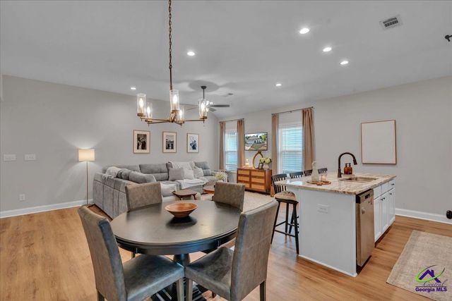 137 Red Tail Circle, Byron, GA 31008