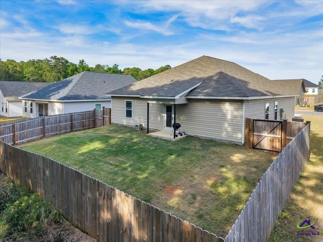 137 Red Tail Circle, Byron, GA 31008